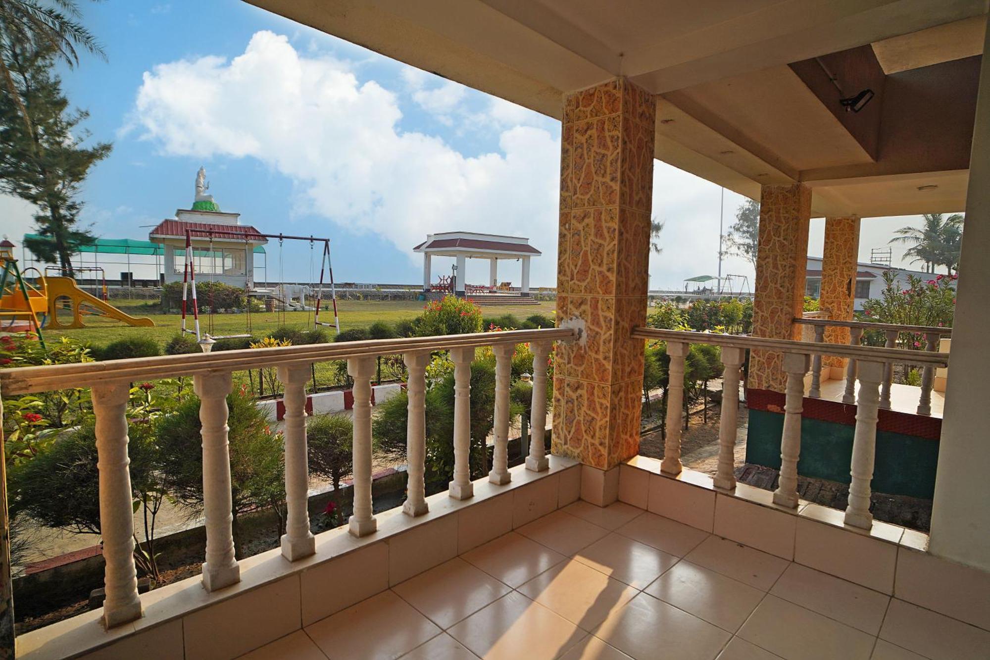 Santiniketan Hotel And Resort !! On Beach Family Resort !! 만다르모니 외부 사진