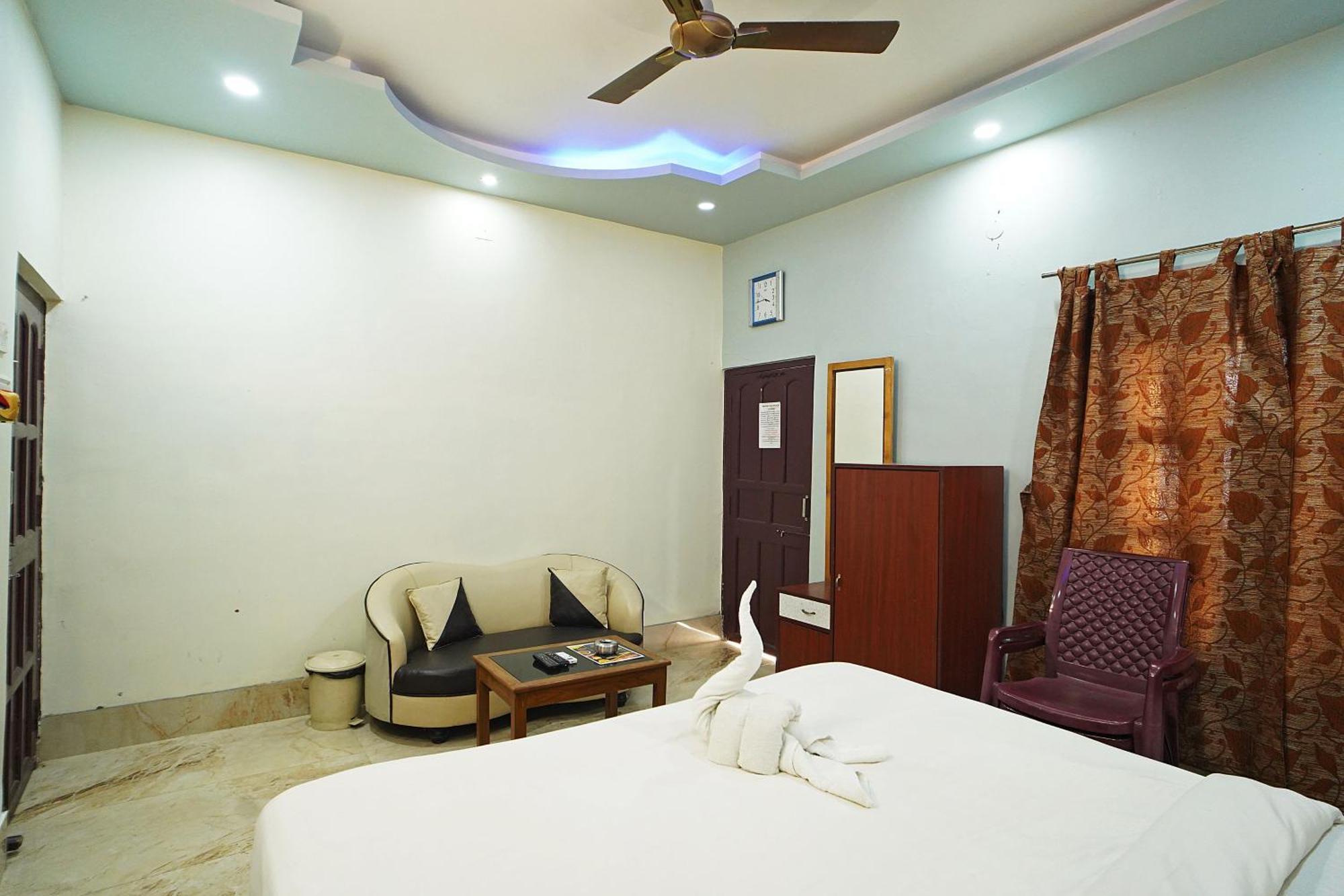 Santiniketan Hotel And Resort !! On Beach Family Resort !! 만다르모니 외부 사진