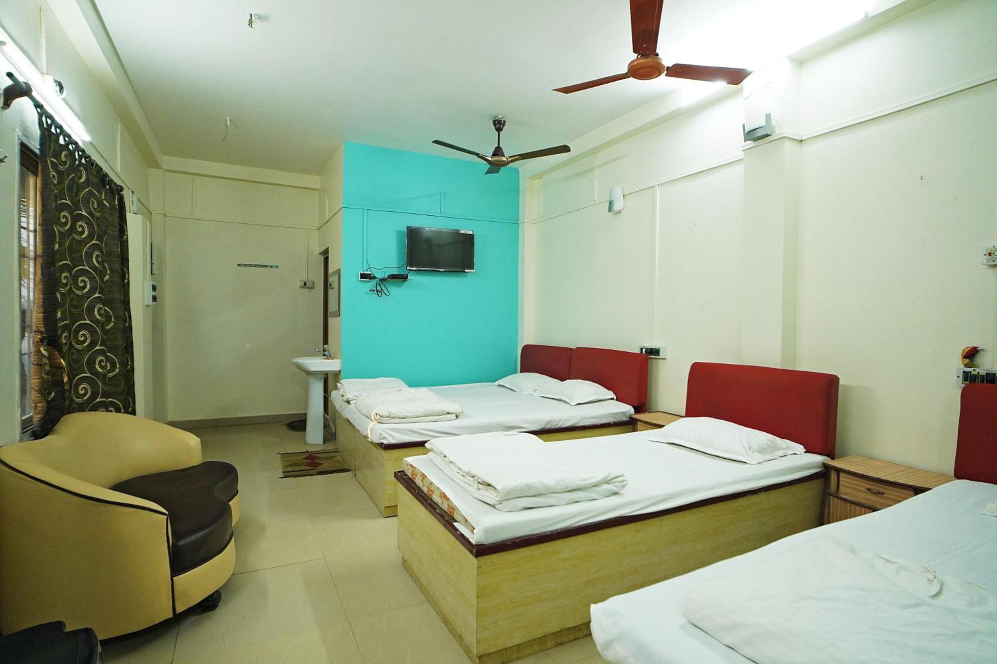 Santiniketan Hotel And Resort !! On Beach Family Resort !! 만다르모니 외부 사진