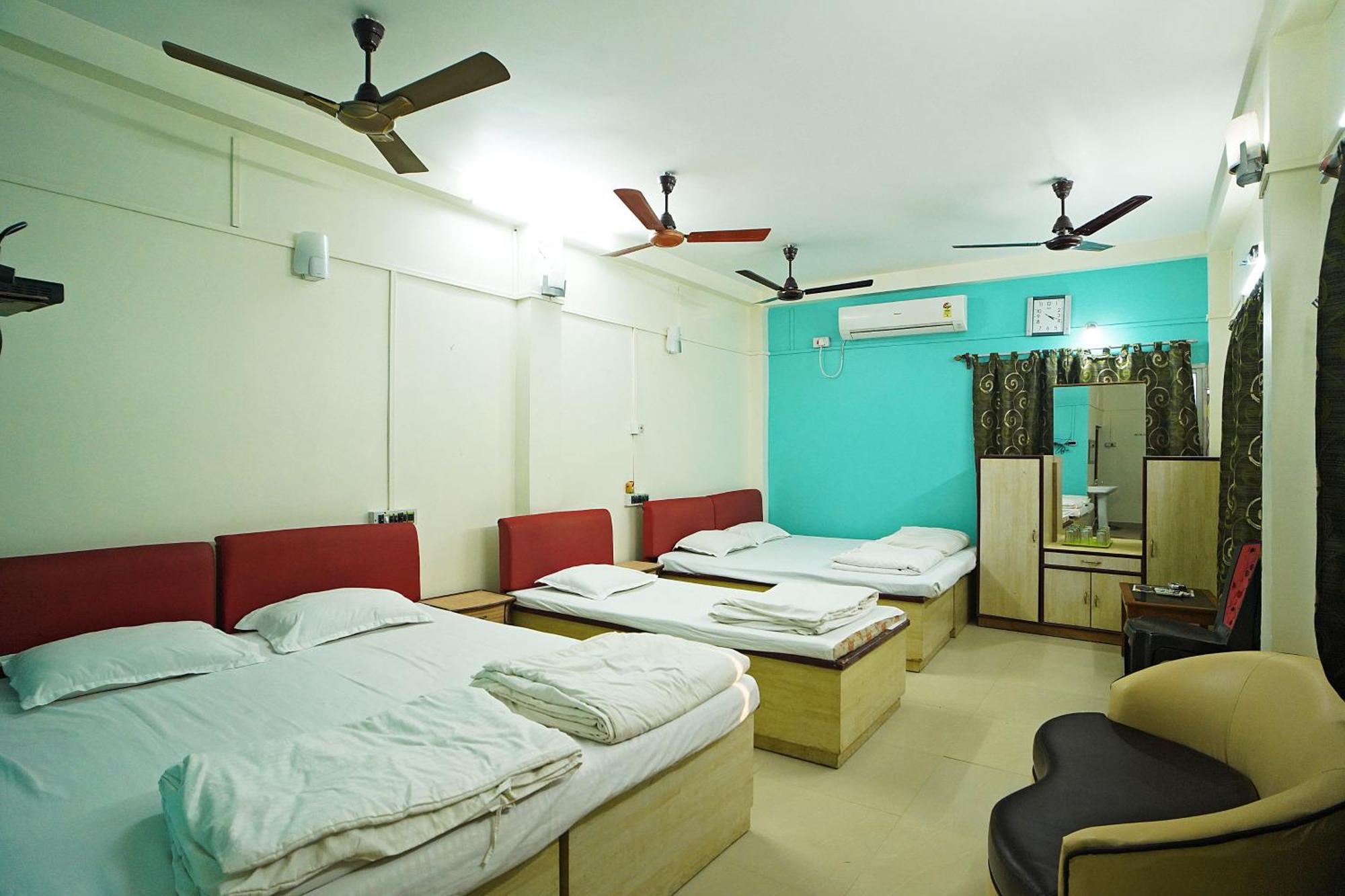 Santiniketan Hotel And Resort !! On Beach Family Resort !! 만다르모니 외부 사진