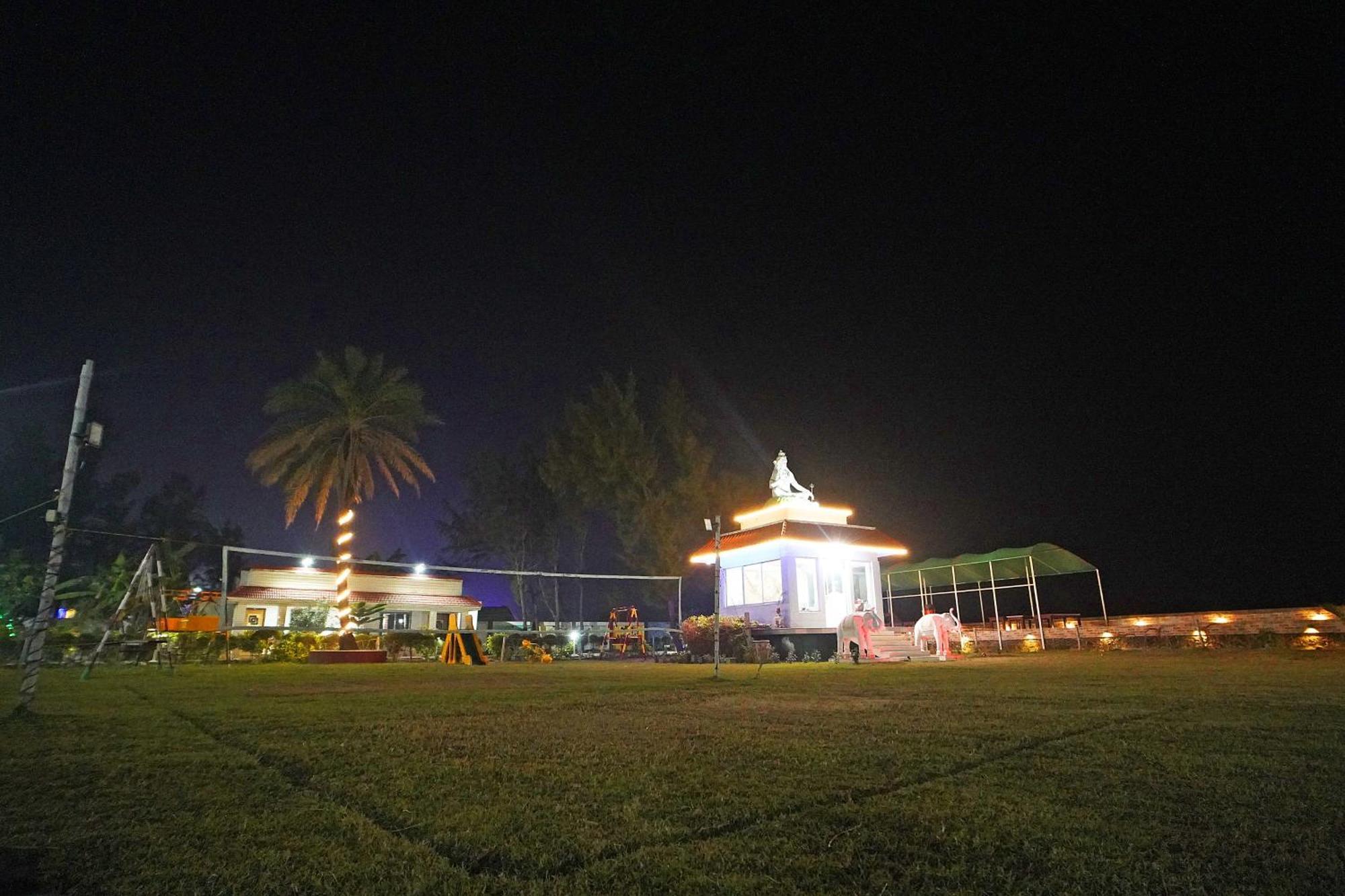 Santiniketan Hotel And Resort !! On Beach Family Resort !! 만다르모니 외부 사진