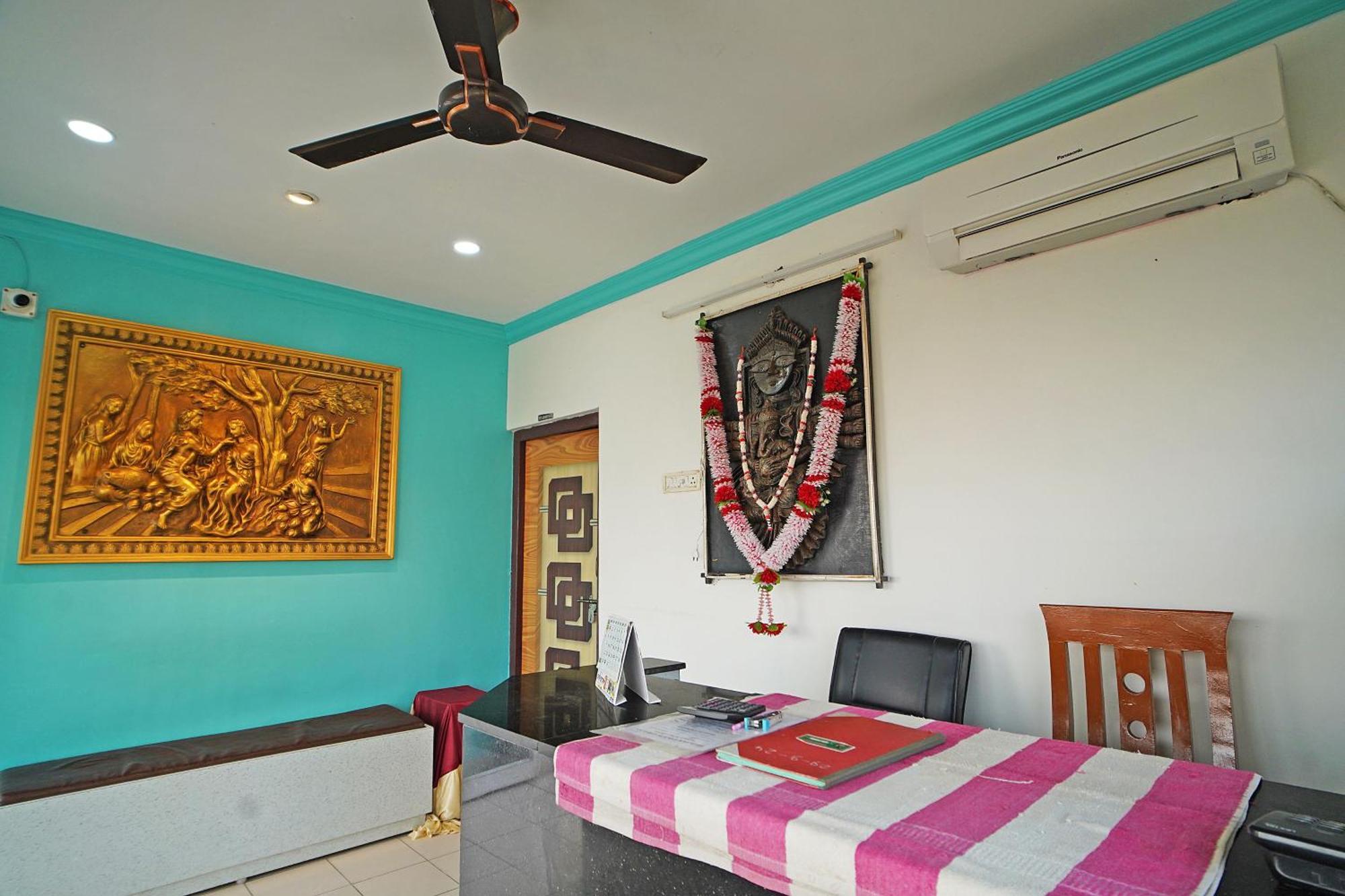 Santiniketan Hotel And Resort !! On Beach Family Resort !! 만다르모니 외부 사진