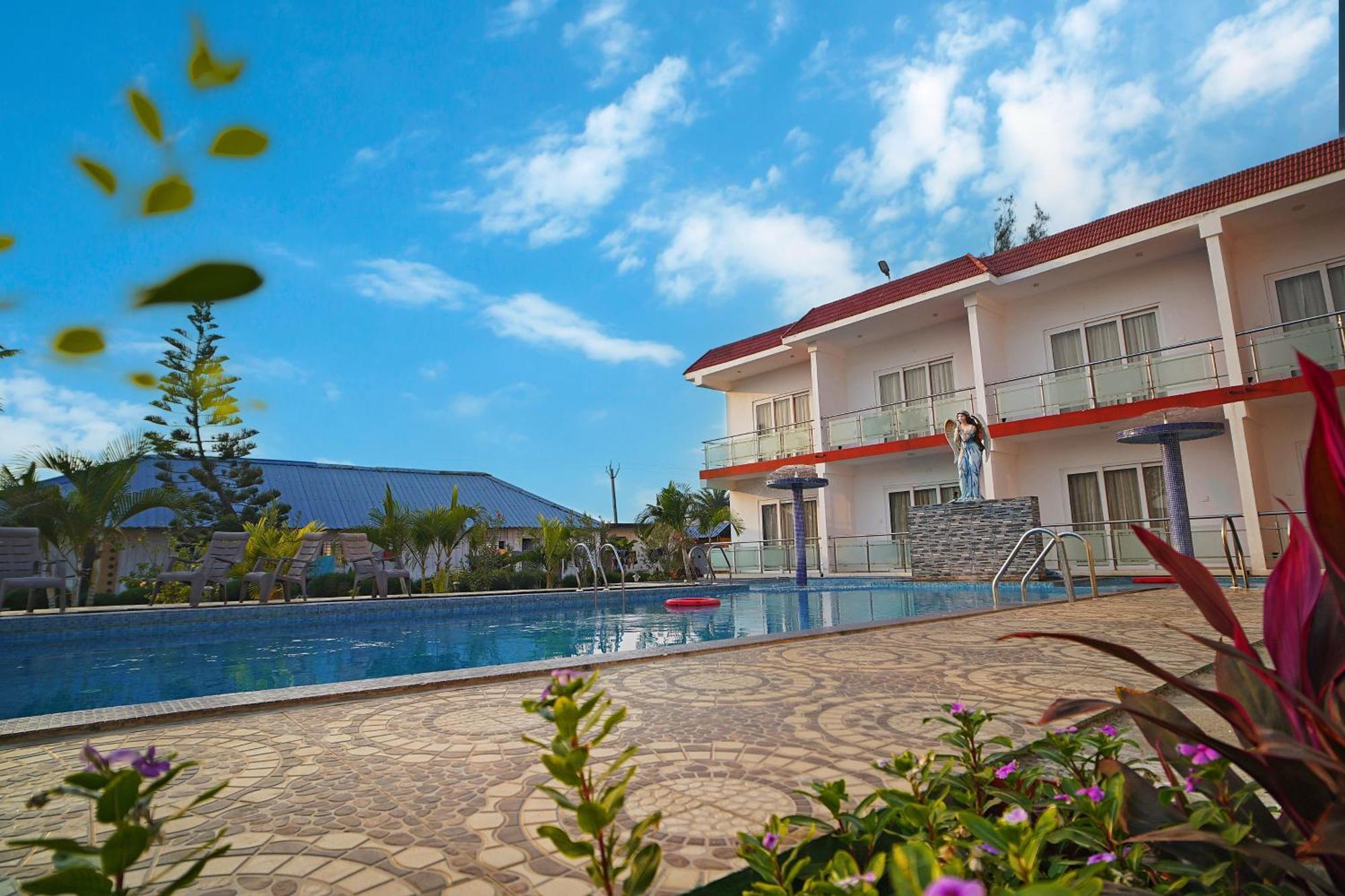 Santiniketan Hotel And Resort !! On Beach Family Resort !! 만다르모니 외부 사진