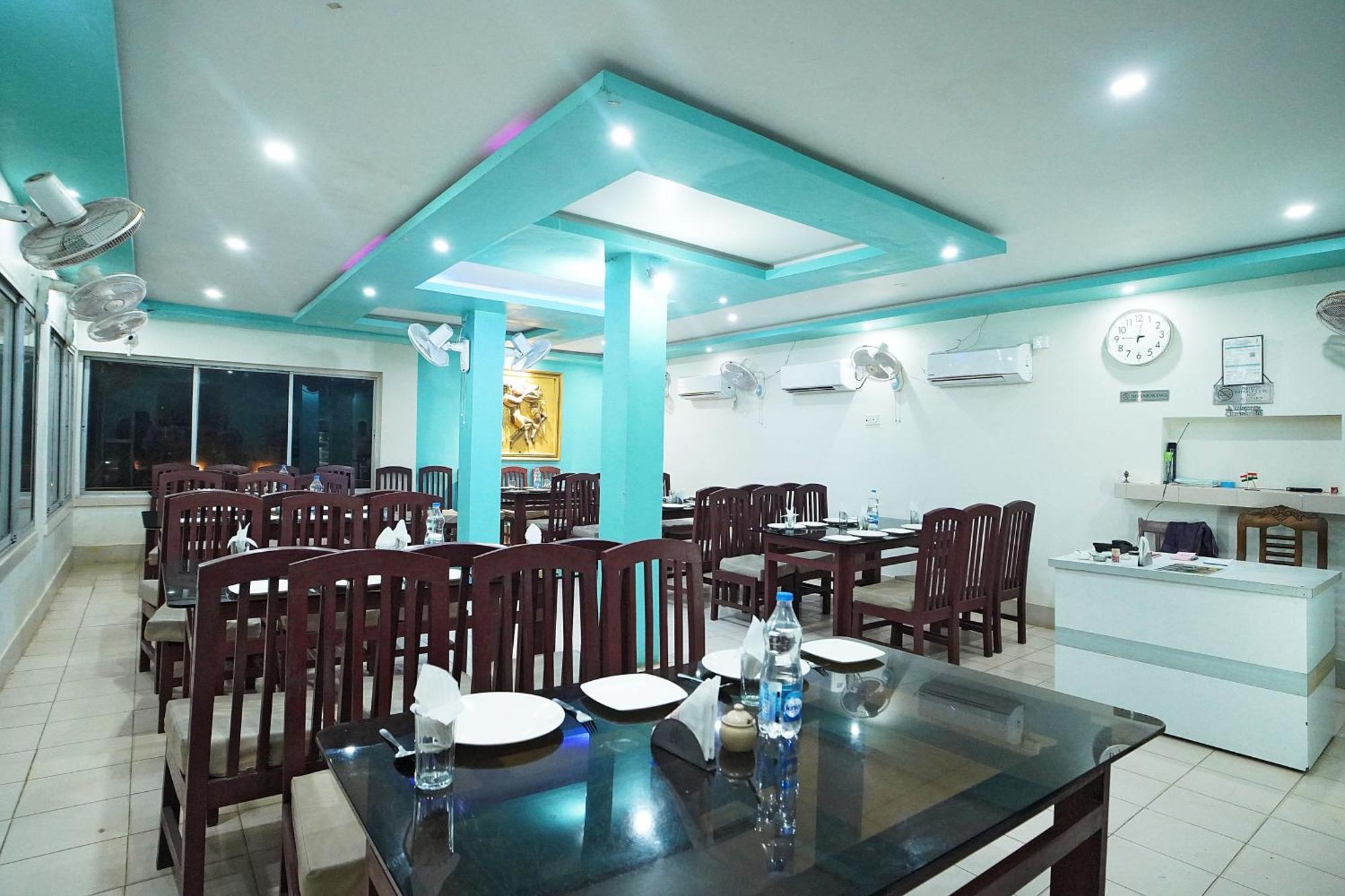 Santiniketan Hotel And Resort !! On Beach Family Resort !! 만다르모니 외부 사진